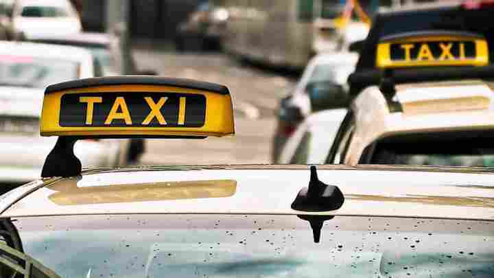 Як стати таксистом?
